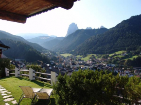 Cësa Marmolada 1318 Ortisei
